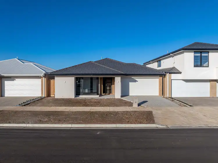 27 Fernside Drive, Diggers Rest VIC 3427
