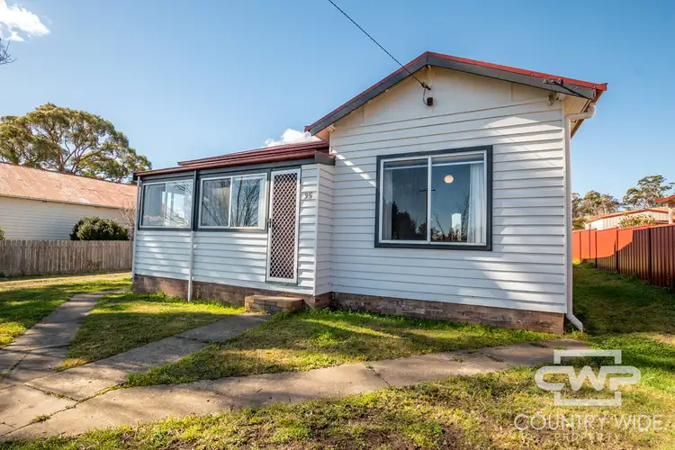 35 Prisk Street, Guyra NSW 2365