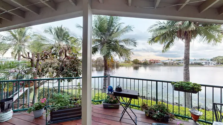 44/7 SANTA CRUZ BOULEVARD, Clear Island Waters QLD 4226