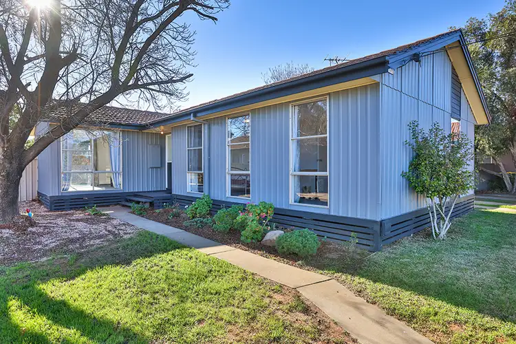 Fifth view of Homely house listing, 11 Ulmarra Place, Mildura VIC 3500