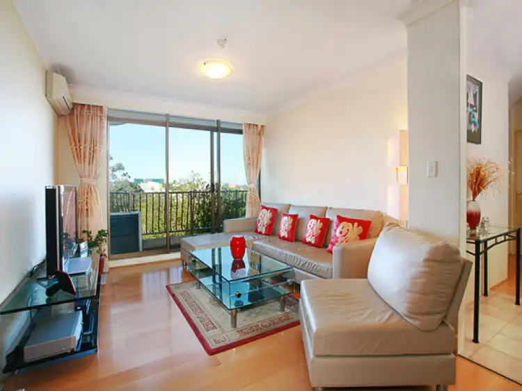 Fourth view of Homely apartment listing, 6B/3 JERSEY ROAD, Artarmon NSW 2064