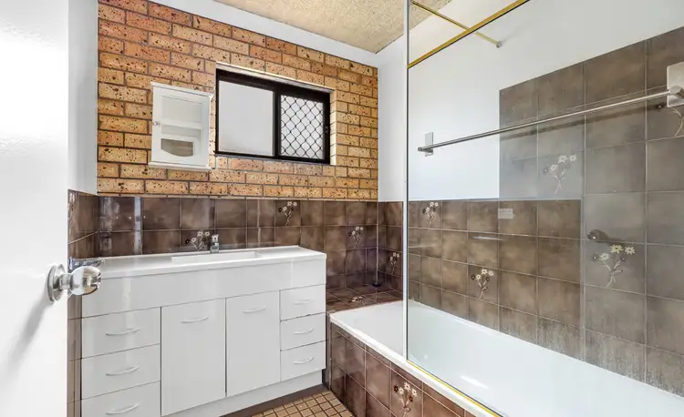 Fifth view of Homely semi-detached listing, 2/108 Pacific Boulevard, Buddina QLD 4575