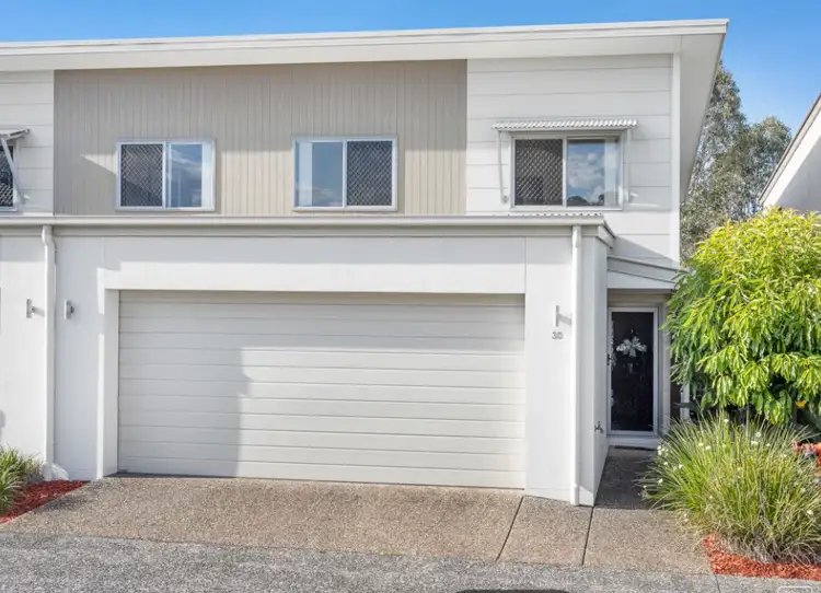 1 Lamington Road