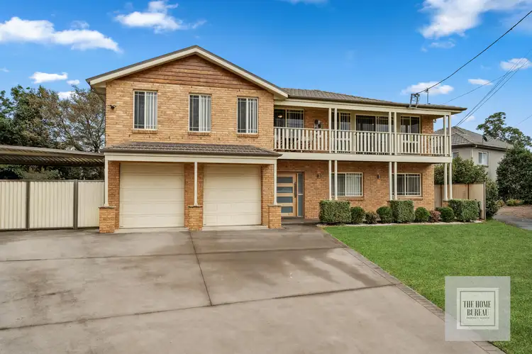 8 Mawson Place