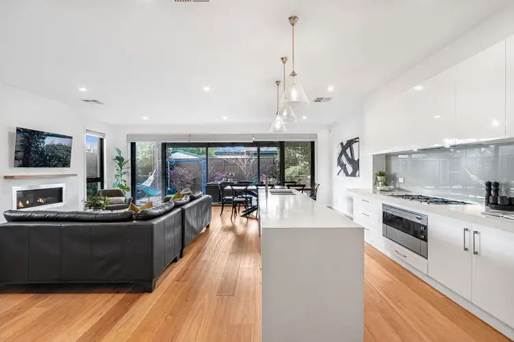 7A ROSANNA STREET, Carnegie VIC 3163