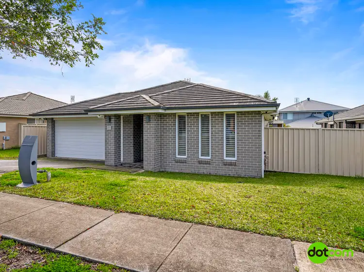 30 Grasstree Avenue, Woongarrah NSW 2259