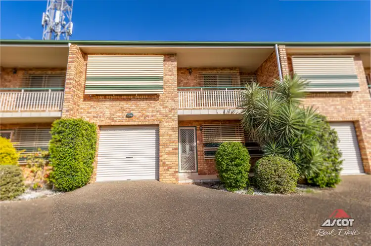 Main view of Homely unit listing, 2/72 Quay Street, Bundaberg West QLD 4670