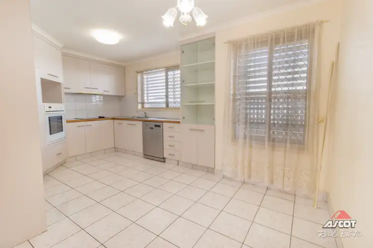 Seventh view of Homely unit listing, 2/72 Quay Street, Bundaberg West QLD 4670