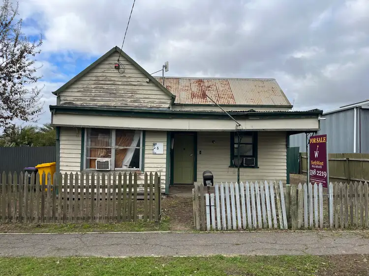 5 Devereux Street, Warracknabeal VIC 3393