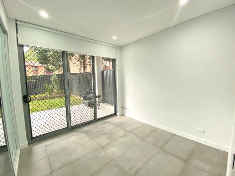 Fourth view of Homely apartment listing, 2/4-8 Hugh Avenue, Peakhurst NSW 2210