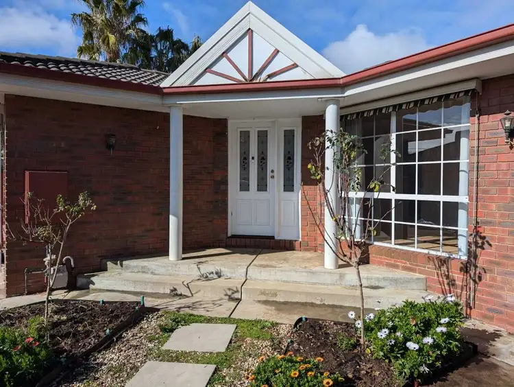 21 Balmoral Street