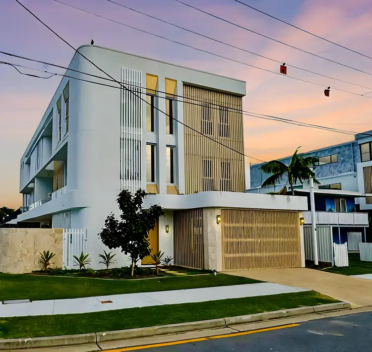 1/20 Milton Avenue, Paradise Point QLD 4216