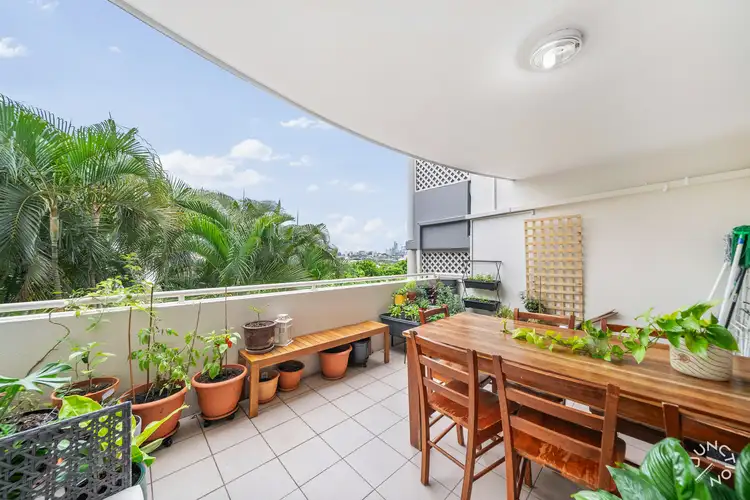Main view of Homely unit listing, 6/25 Whytecliffe Street, Albion QLD 4010