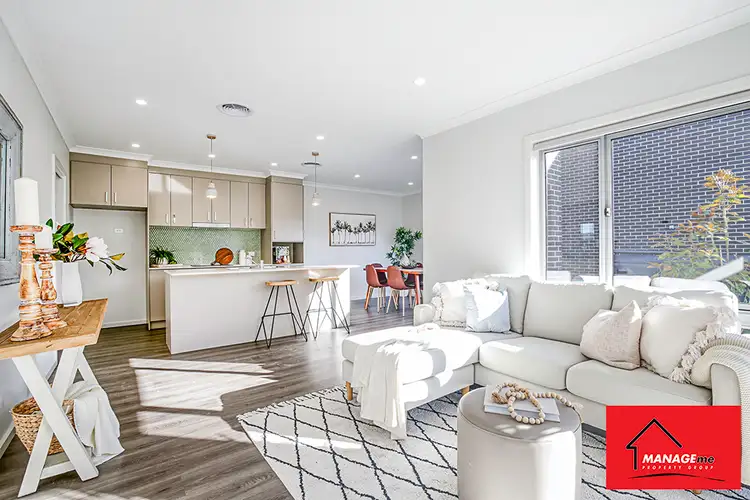 72 PRO HART AVENUE, Strathnairn ACT 2615