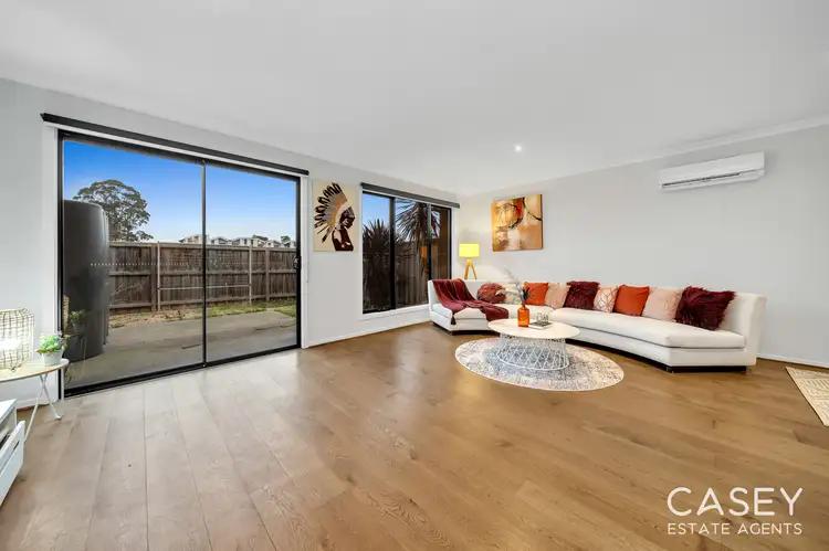 Sixth view of Homely townhouse listing, 33 Willow Glen Boulevard, Cranbourne VIC 3977