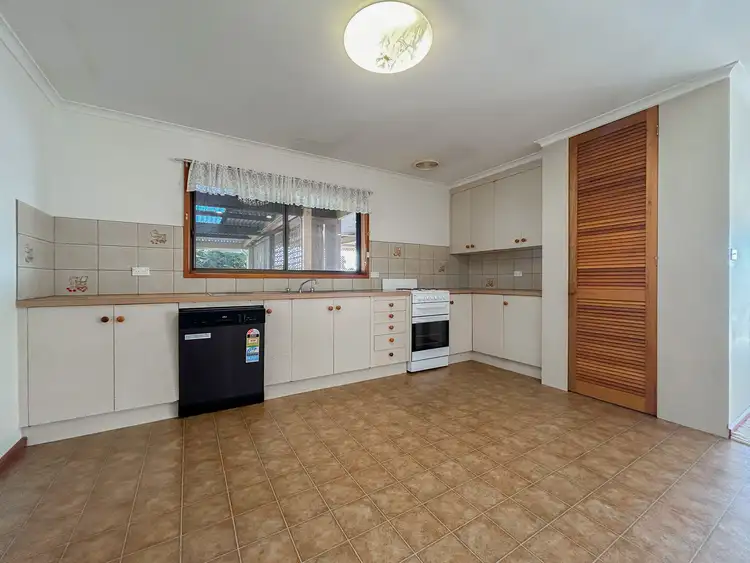 Fifth view of Homely house listing, 15 McPherson Street, Swan Hill VIC 3585