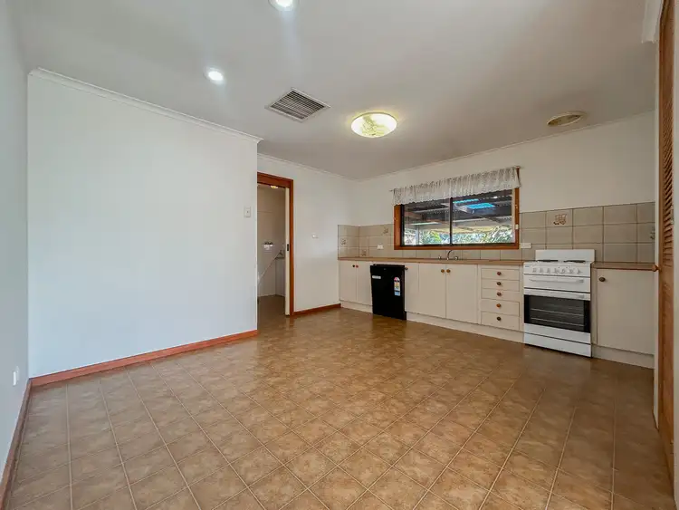 Sixth view of Homely house listing, 15 McPherson Street, Swan Hill VIC 3585