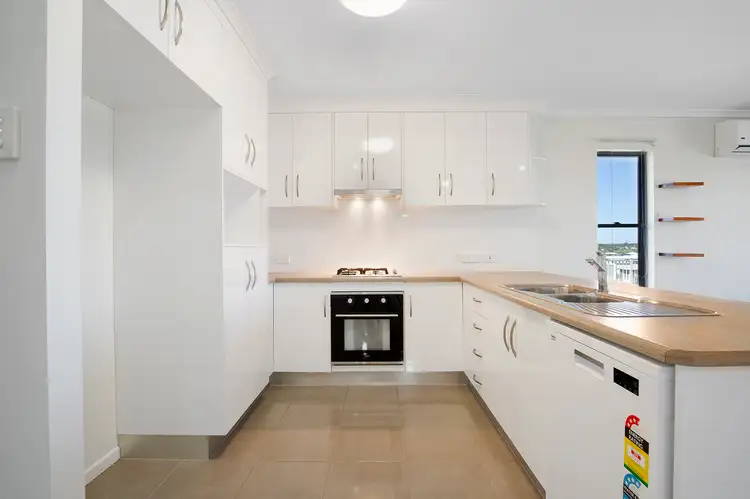 Seventh view of Homely house listing, 2 Bensara Crescent, Beaconsfield QLD 4740