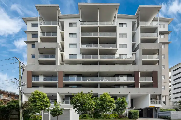 Main view of Homely apartment listing, 28/45 Regent Street, Woolloongabba QLD 4102