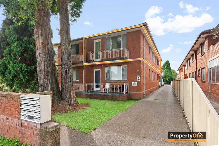 4/95 Hampden Road, Lakemba NSW 2195