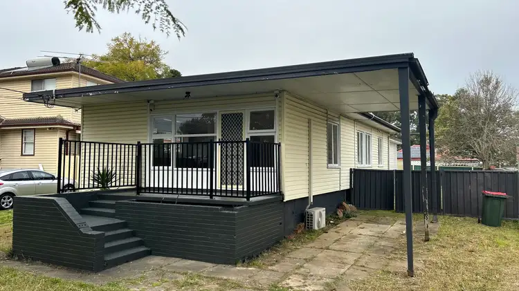 44 Nella Dan Avenue, Tregear NSW 2770
