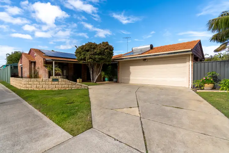11 Tobago Place, Safety Bay WA 6169