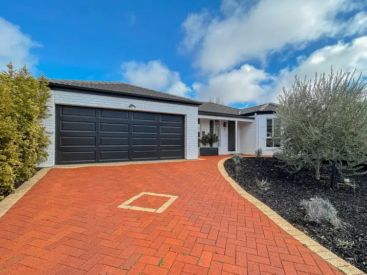 17 Dumosa Drive, Swan Hill VIC 3585