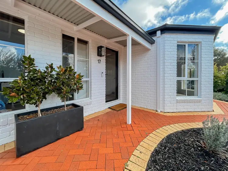 Fifth view of Homely house listing, 17 Dumosa Drive, Swan Hill VIC 3585