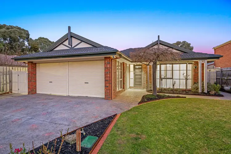 28 Landsborough Avenue, Rowville VIC 3178