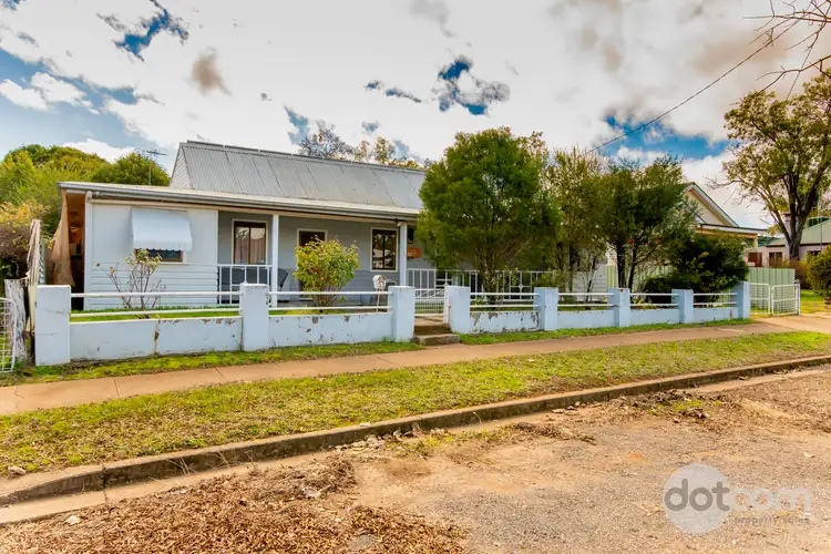 32 Zouch Street, Wellington NSW 2820