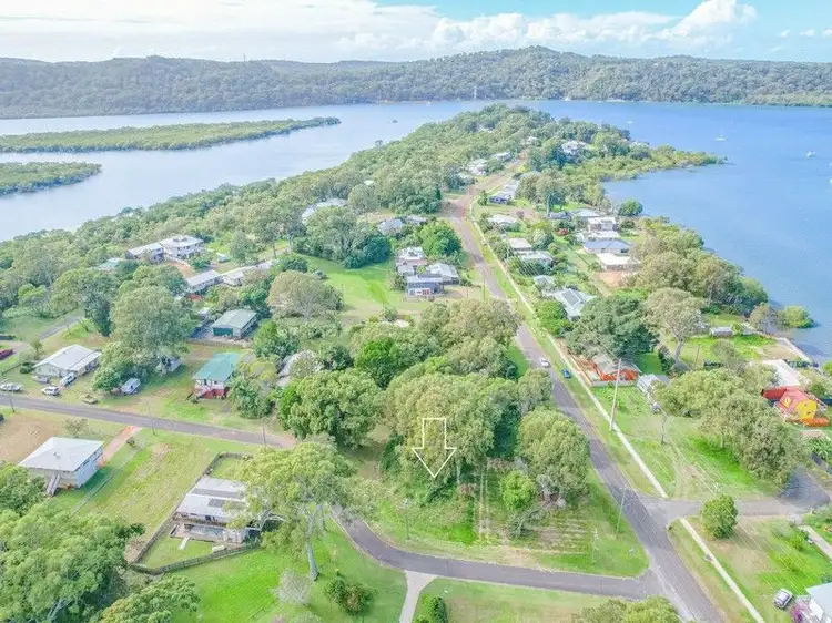 4 Patterson Street, Russell Island QLD 4184