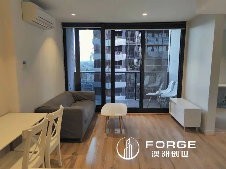 2010/135 A'Beckett Street, Melbourne VIC 3000