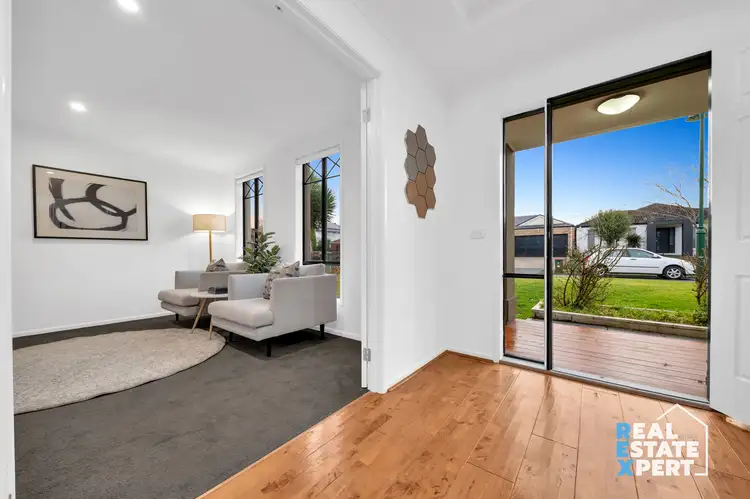 Sixth view of Homely house listing, 9 Hanrahan Wynd, Lynbrook VIC 3975