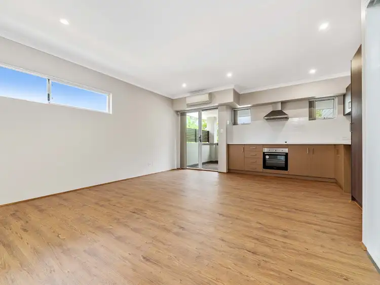 Sixth view of Homely apartment listing, 5/4 Central Terrace, Beckenham WA 6107