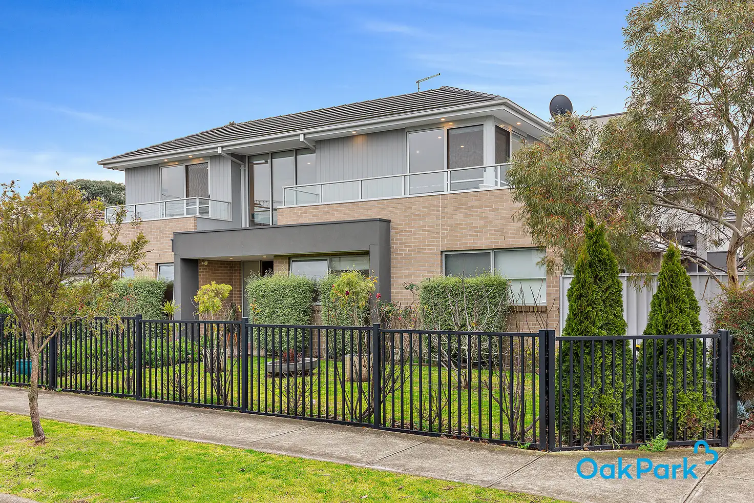 Main view of Homely townhouse listing, 40 Snell Grove, Pascoe Vale VIC 3044