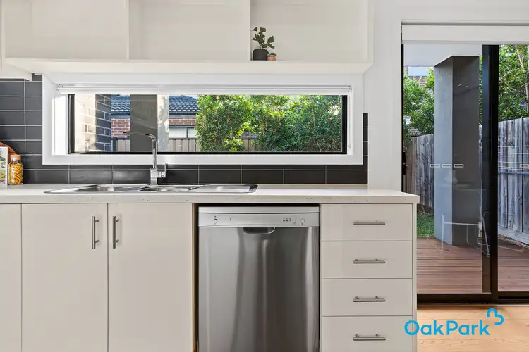 Sixth view of Homely townhouse listing, 2/37 Watt Avenue, Oak Park VIC 3046