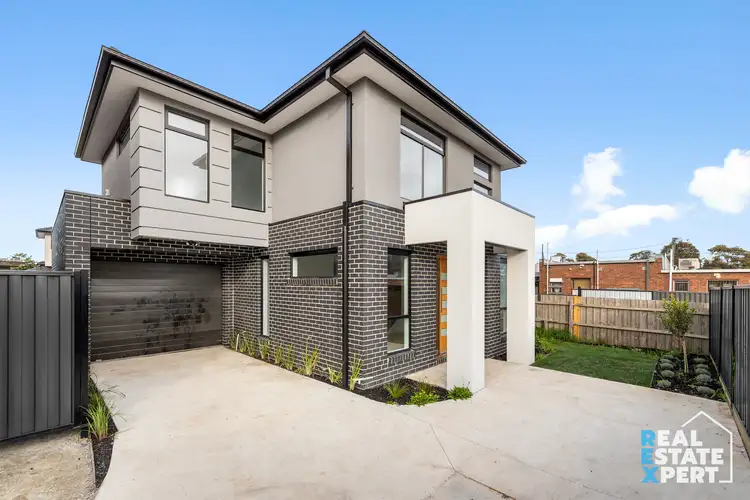 2/33 Albert Road, Hallam VIC 3803