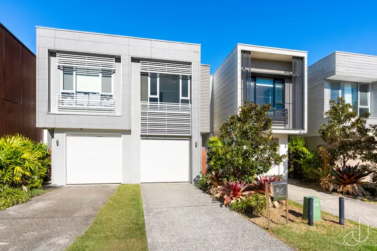 24 Brooklyn Crescent, Robina QLD 4226