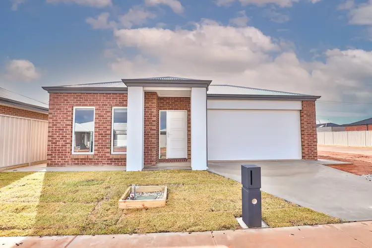 19 Luckymack Way, Mildura VIC 3500