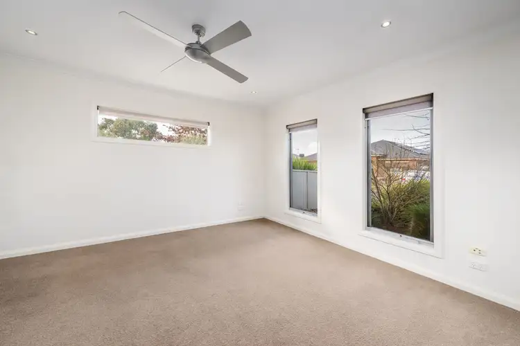 Third view of Homely house listing, 5 Coorong Court, Kialla VIC 3631