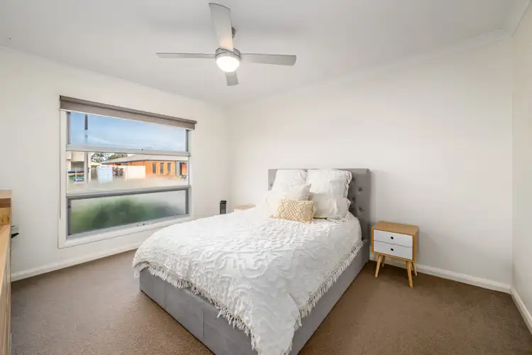 Fourth view of Homely house listing, 5 Coorong Court, Kialla VIC 3631