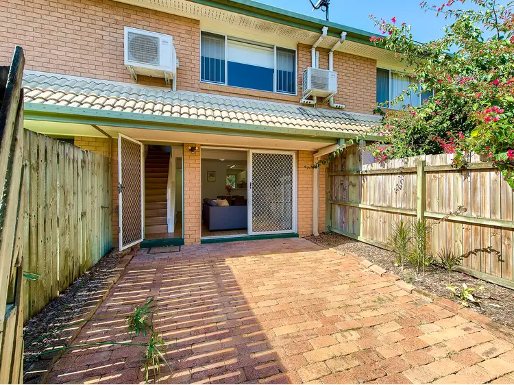 Main view of Homely townhouse listing, 5/16 Barnsley Street, West End QLD 4101