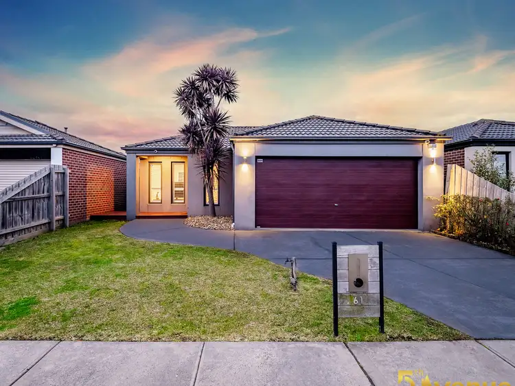 61 Calais Circuit, Cranbourne West VIC 3977