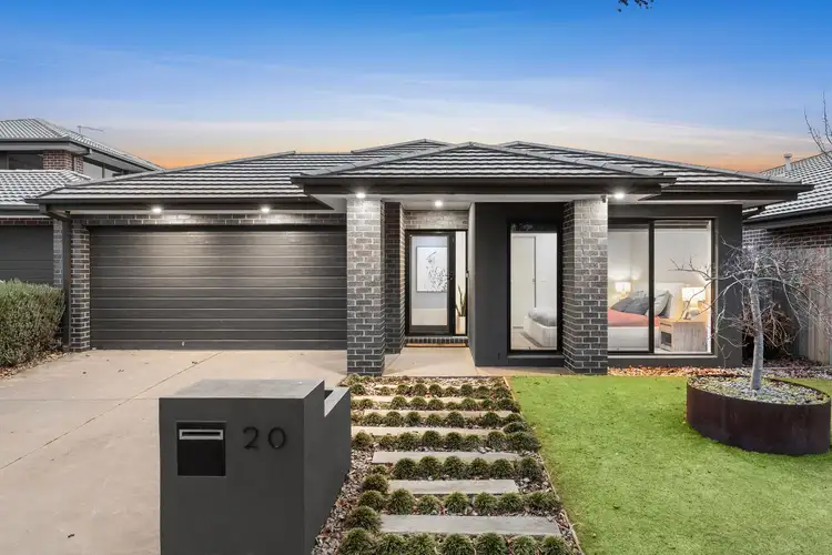 20 Rottness Drive, Armstrong Creek VIC 3217