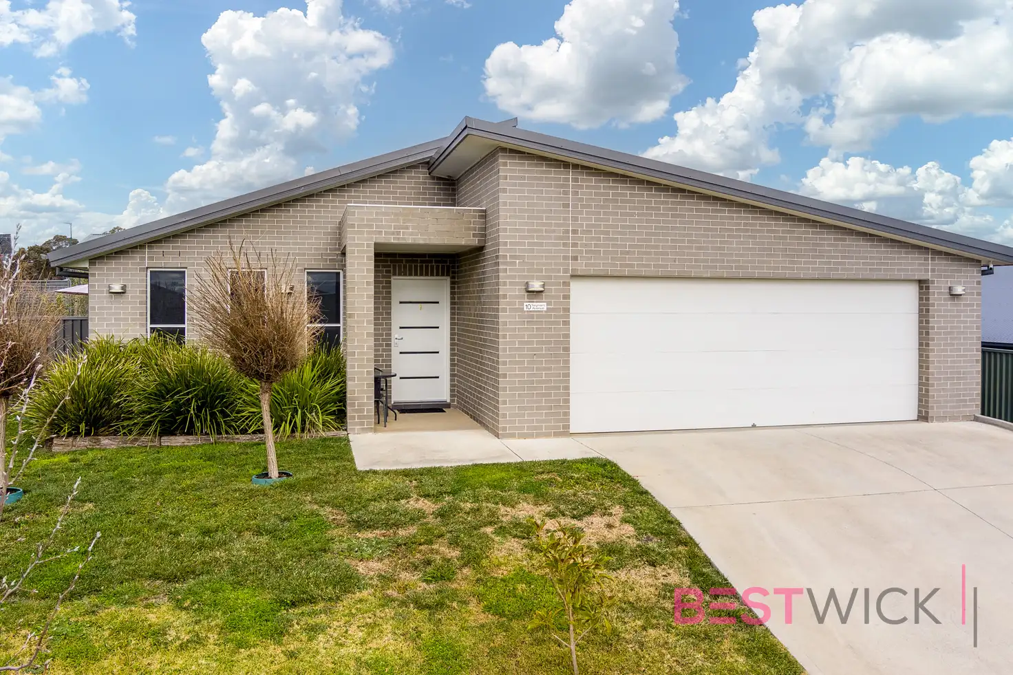Main view of Homely house listing, 10 Twynam Avenue, Windradyne NSW 2795