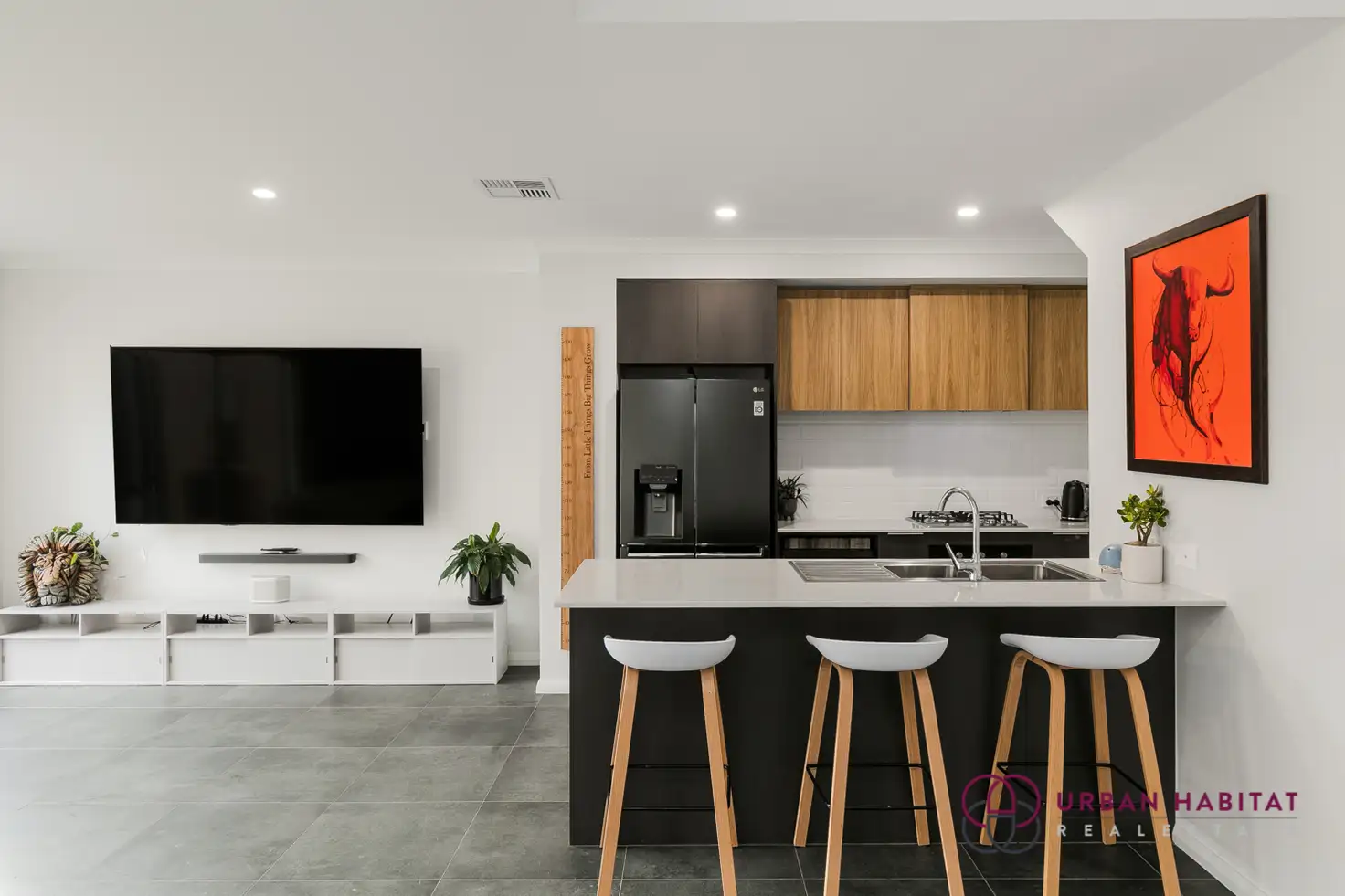 Main view of Homely house listing, 8 Handford Place, Orelia WA 6167