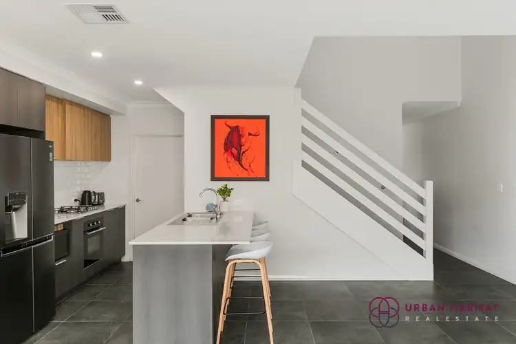 Fourth view of Homely house listing, 8 Handford Place, Orelia WA 6167