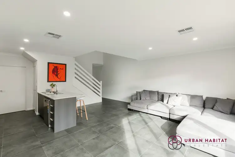 Sixth view of Homely house listing, 8 Handford Place, Orelia WA 6167