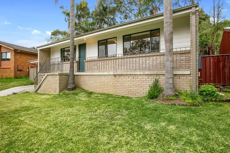 15 Sedgeman Avenue, Menai NSW 2234