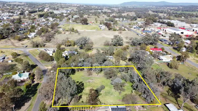 9 Brundah Street, Grenfell NSW 2810